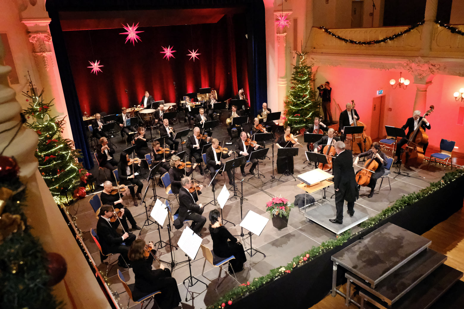 Weihnachtskonzert der Elbland Philharmonie Sachsen